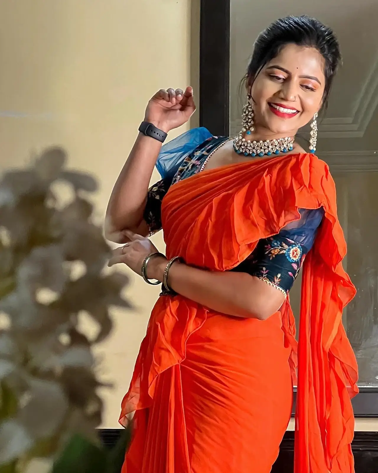INDIAN TV ACTRESS SHIVA JYOTHI STILLS IN TRADITIONAL ORANGE SAREE 2